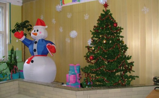 Классный час «История Нового года и Рождества» прошел в школах Новороссийска