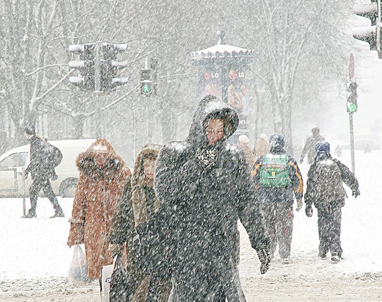 В Волгоградской области из-за снегопада объявлено штормовое предупреждение