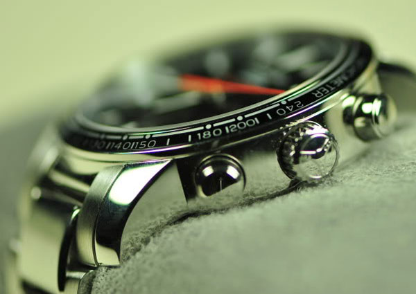 Кварцевые часы Chopard Monaco Historique Time Attack MF – обзор модели.
