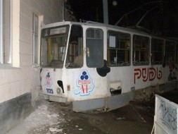 Во Львове неизвестные похитили трамвай