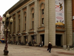 В столице горит театр Вахтангова