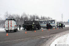 В Оренбургской области столкнулся автобус со школьниками и грузовик