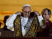 Белый дым и ликование католиков – Ватикан избрал нового Папу