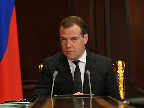 Медведев обвинил власти Кипра в конфискации чужих денег