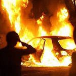 Днем в Сочи сгорели два автомобиля.