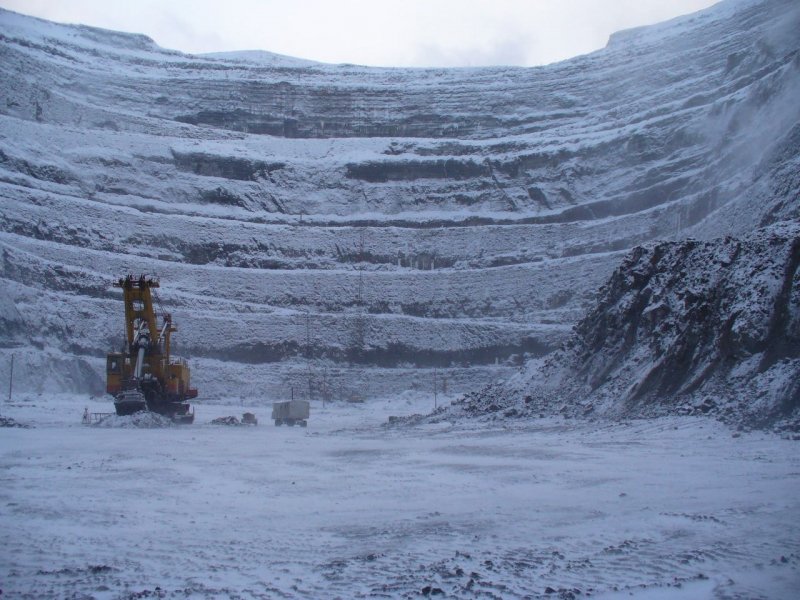 Алмазный рудник обрушился в Якутии