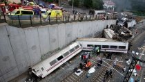 Крупнейшее крушение поезда. Более 80 жертв. 145 ранены.